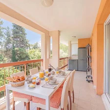 Appartement Comfortable Family Near & Golf